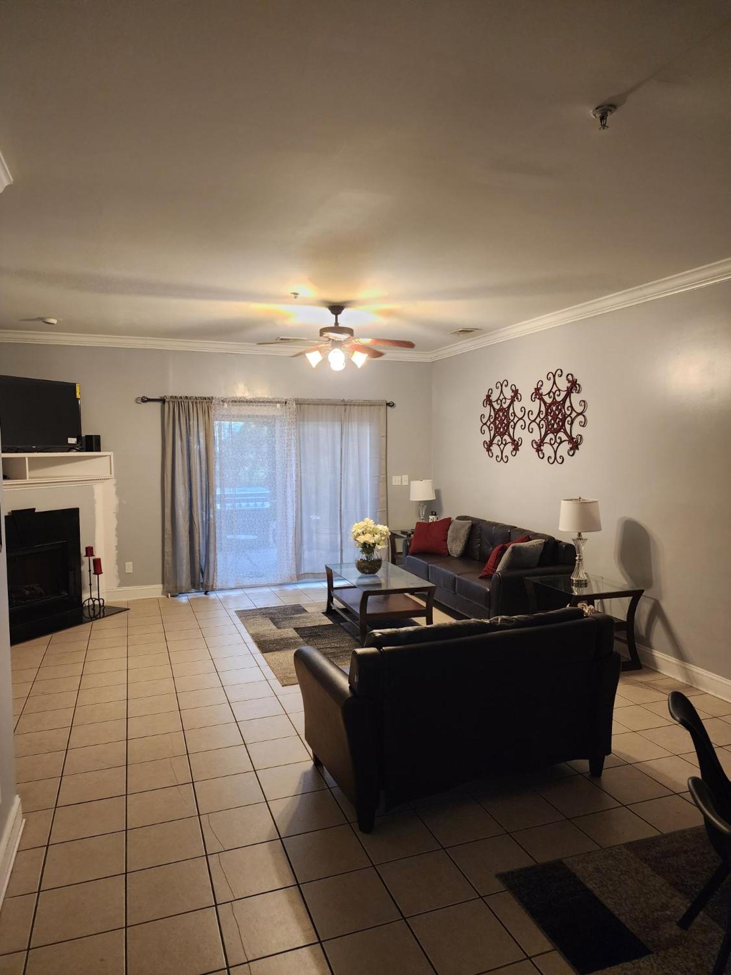 Private Room Balcony And Bathroom In Charleston Extérieur photo